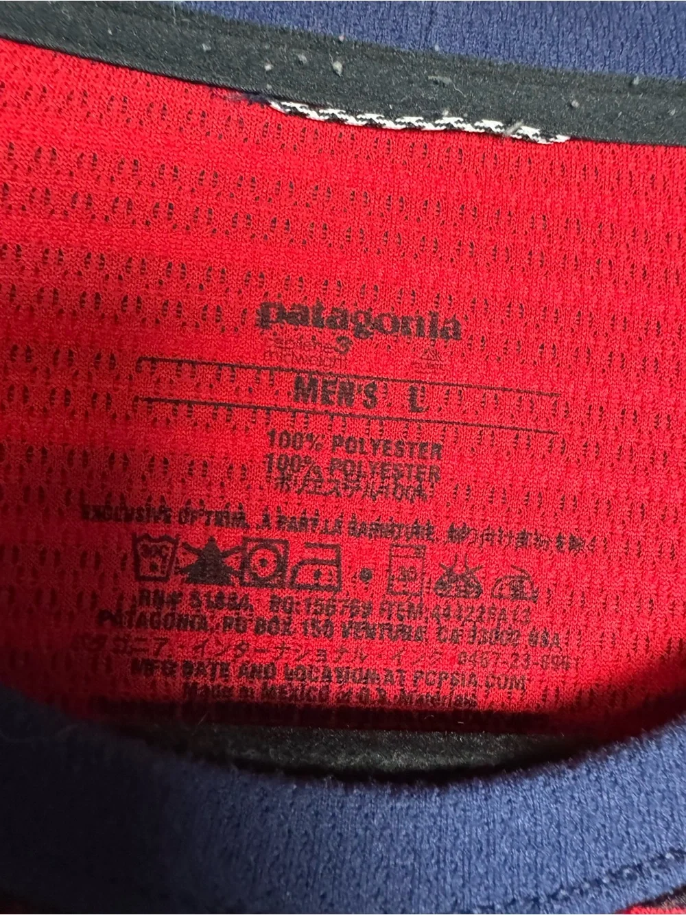 Patagonia Men’s Red & Navy Striped Long-Sleeve Capilene Baselayer L